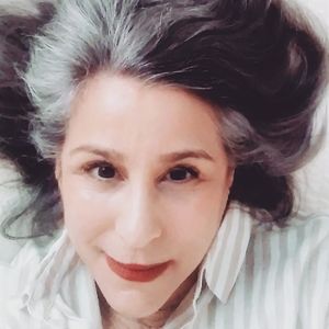 Meet your Posher, Lisa